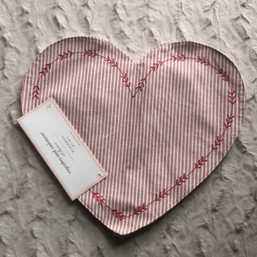 Cupcakes & Cashmere Red Striped Heart Shaped Placemats